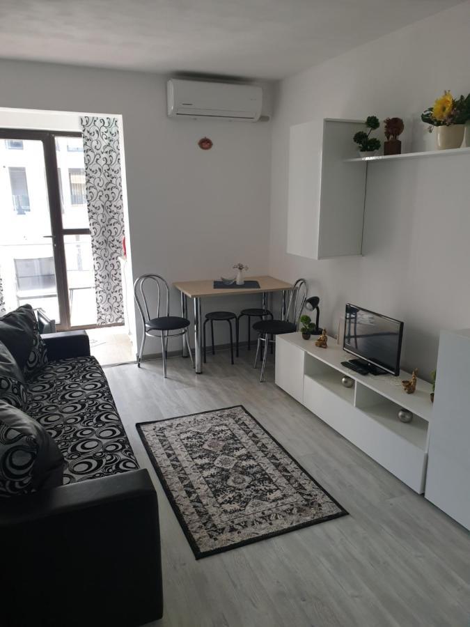 Madalin Appartement Mangalia Buitenkant foto